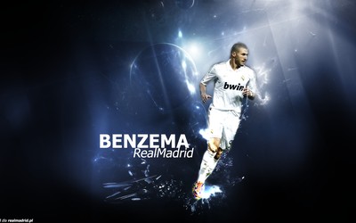 FB体育讨论-科瓦契奇护球稳如泰山